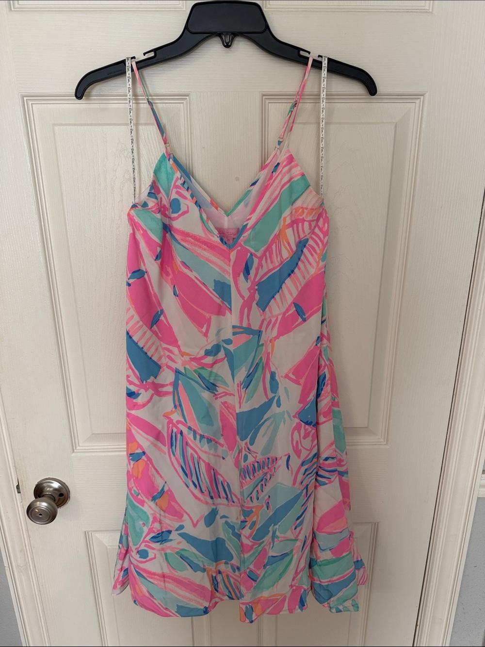 Beautiful easy breezy Lilly Pulitzer sailboat dress